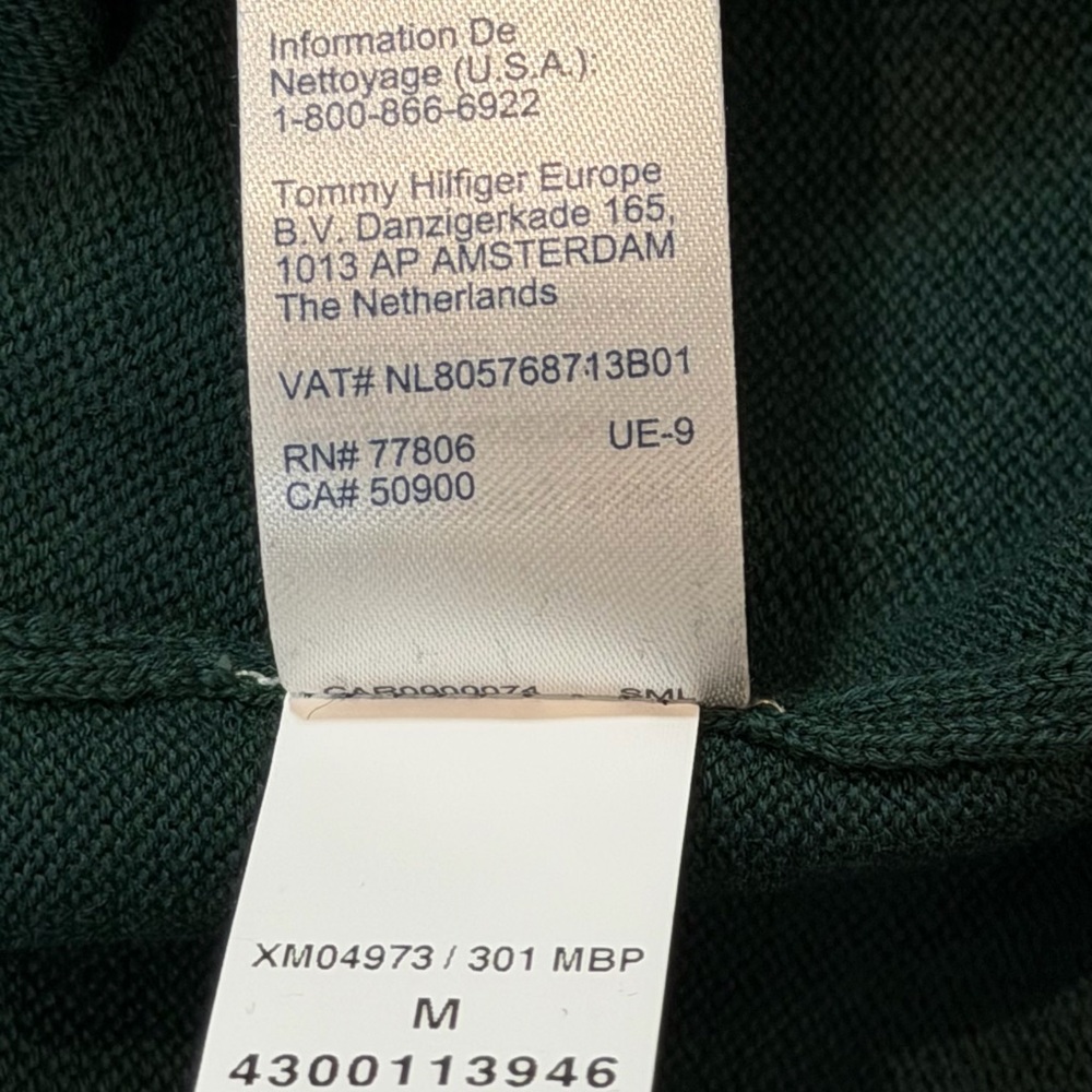 Tommy Hilfiger Men's Dark Green Crewneck Sweater - Picture 8 of 8